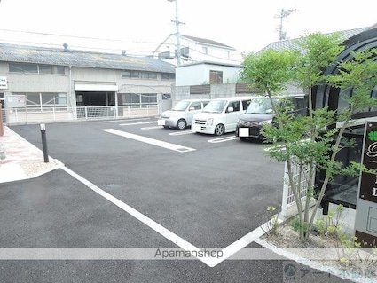 ボニート・ブローテ　Ⅱ[1LDK/45.07m2]の駐車場3