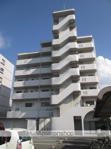ロイヤルマンション柏2の外観写真