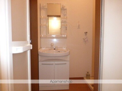 ブセナテラス２番館[2LDK/56.72m2]の洗面所