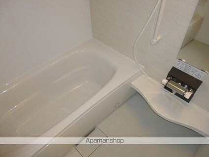 ヴェルドミール　Ｂ[1LDK/45.54m2]のバス