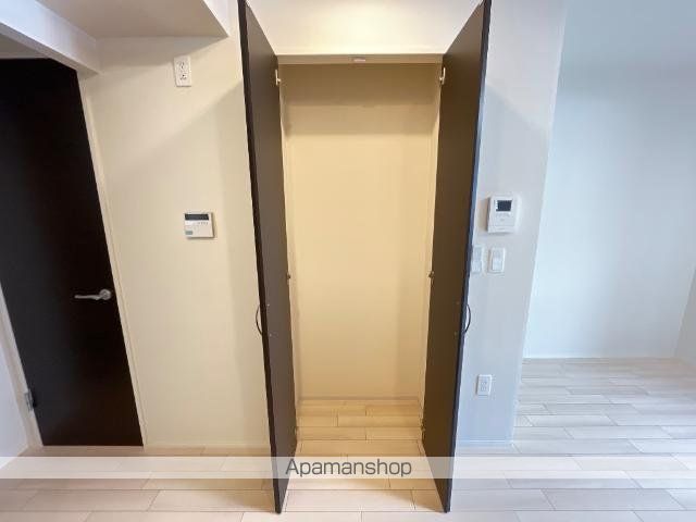シャルールの内装写真