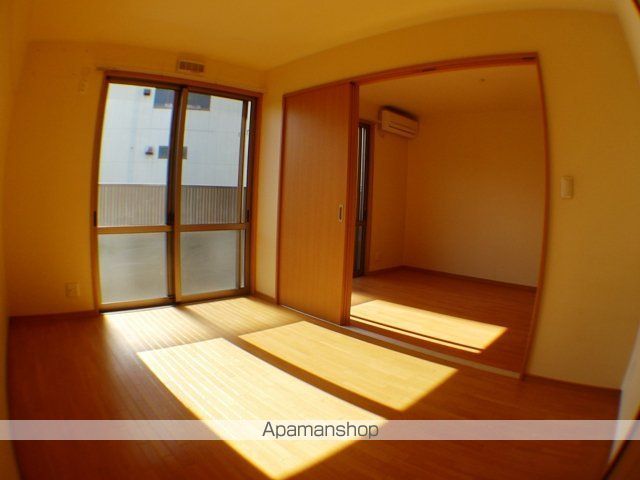 アルヴェアーレ IIの内装写真