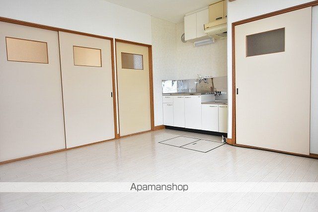 マコト マンションの内装写真