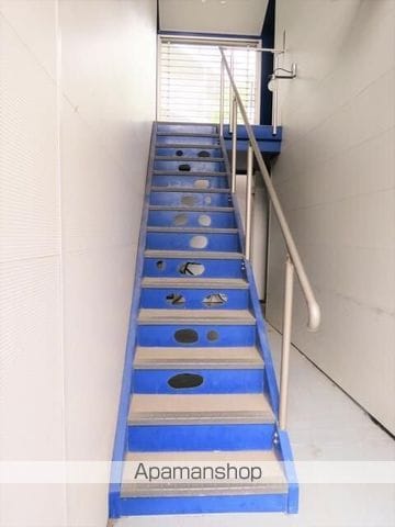 トライテラスの内装写真