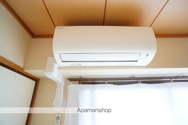 メゾン開宝二番館の内装写真
