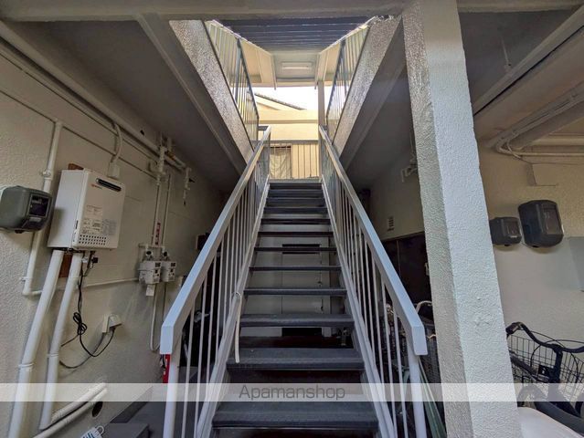 ウェール千田町の玄関写真