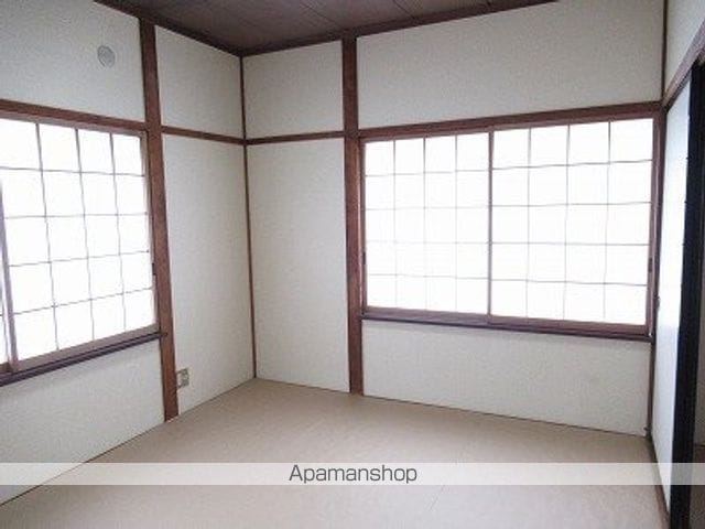 サンハイツ津志田の内装写真
