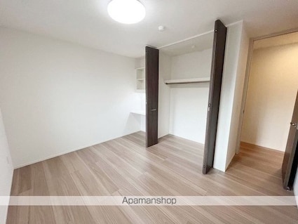 Ｄーｒｏｏｍ　Ｒａｆｆｉｎｅ[2LDK/64.42m2]の内装1