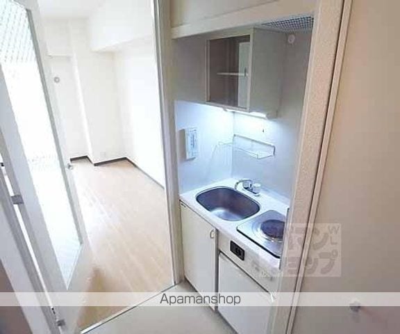 アクシルコート堀川今出川の内装写真