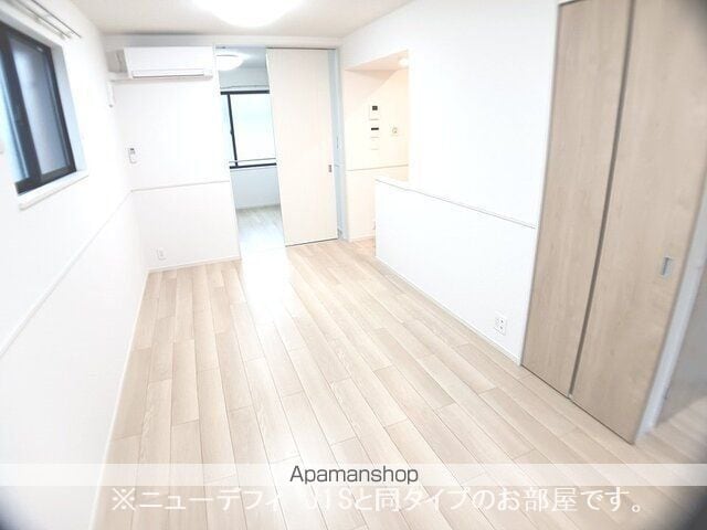 エルミタージュ今泉の内装写真