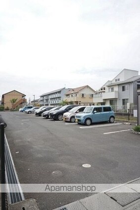 岡山県倉敷市鳥羽[1LDK/35.15m2]の駐車場