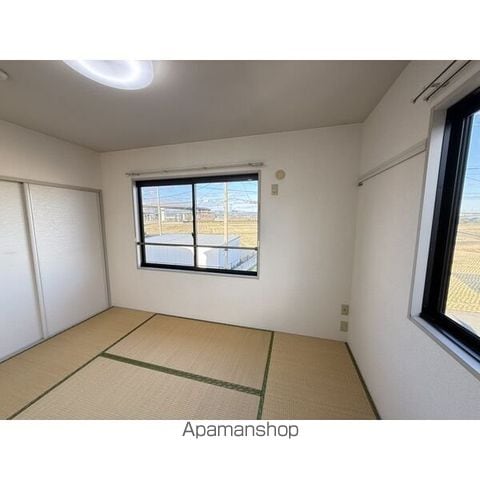 グリーンパークはやのの内装写真