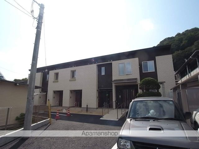 東京都八王子市高尾町[1K/27.29m2]の外観3