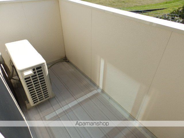 エルカーサ IIIの内装写真