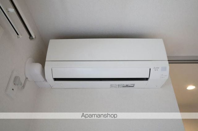 シャトル不動院前の内装写真