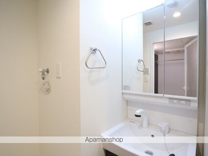 ディアレイシャス鶴舞公園[1R/29.64m2]の洗面所