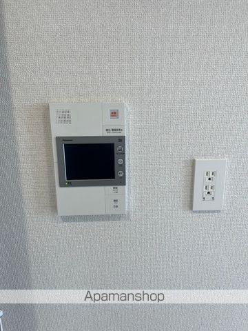 SOLメイクス新栄の内装写真