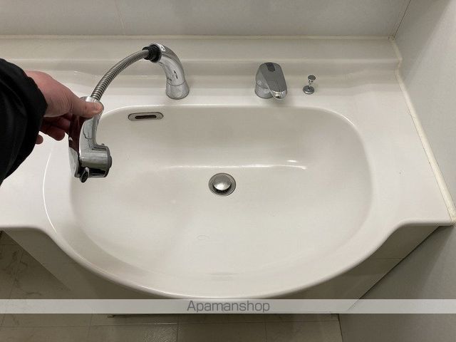 たてのきコートの内装写真