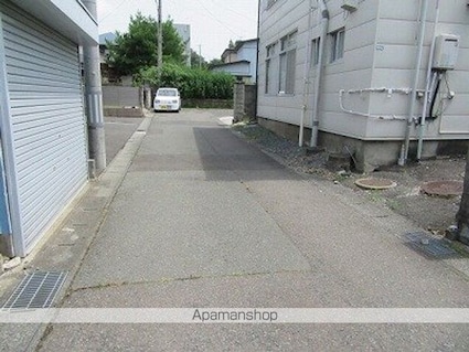 レジデンス銀河[2K/34.71m2]の周辺2