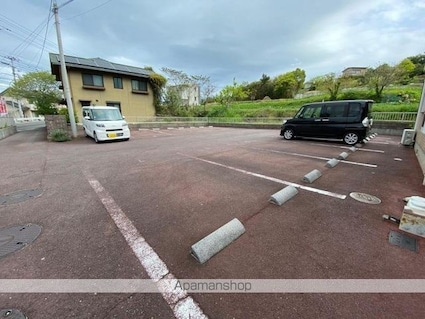 香川県高松市植松町[3LDK/70.43m2]の駐車場