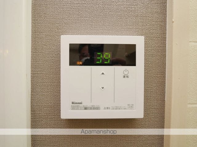 フラワーガーデンA棟の内装写真
