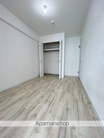 フローレンス ESAKAの内装写真