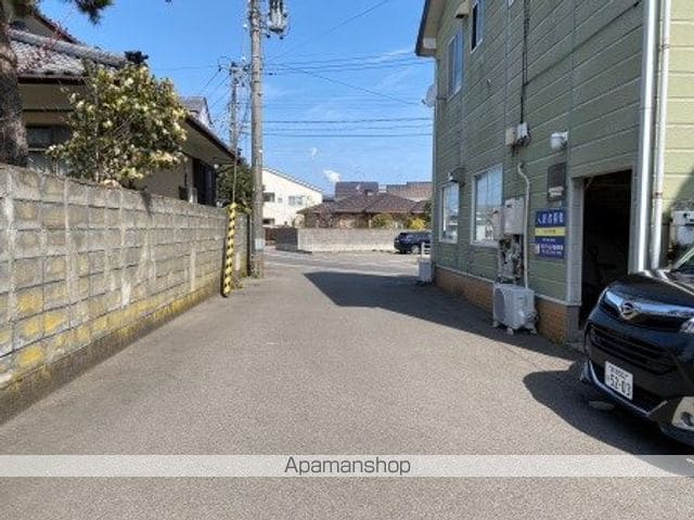 ケンハウスIIIの外観写真