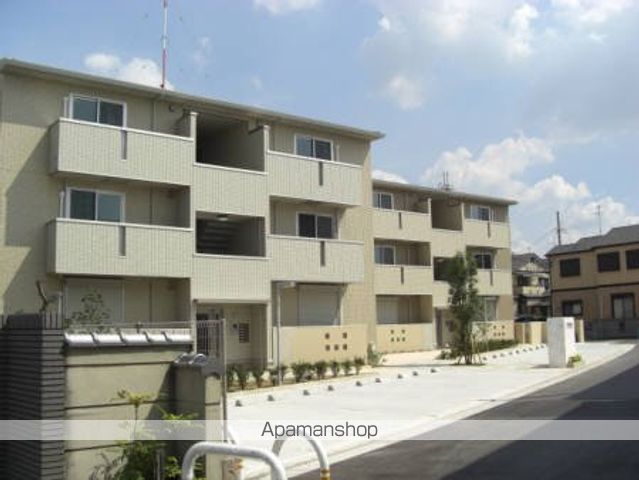 ガーデンコート金岡 A棟の外観写真