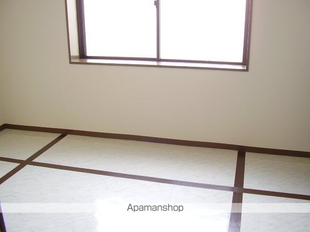 アドバンス布施の内装写真