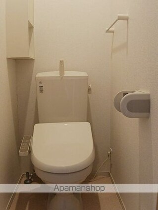 和歌山県和歌山市津秦[1R/32.94m2]のトイレ