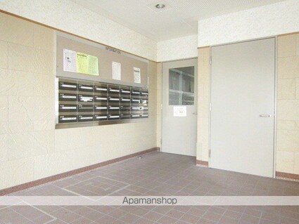 ゆたかビル[3LDK/80m2]の共用部2