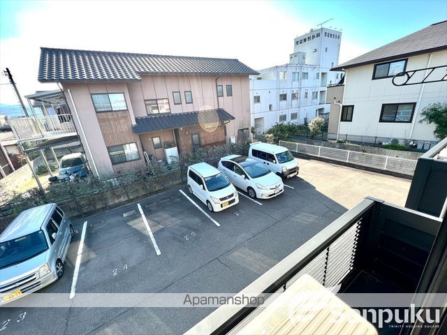 レオパレス中学校前の内装写真