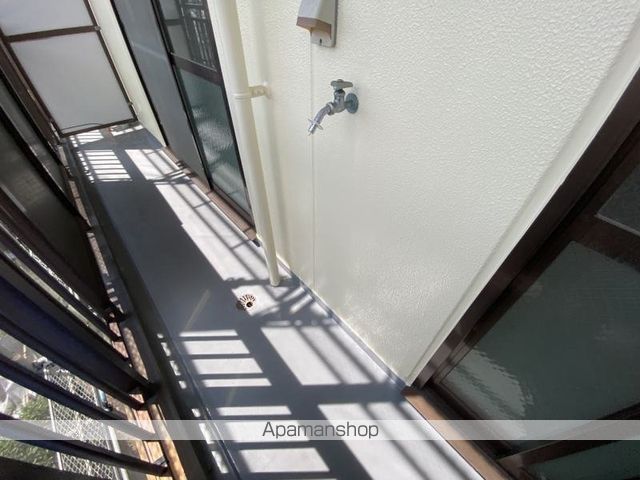 ロータリービルド南花田の内装写真
