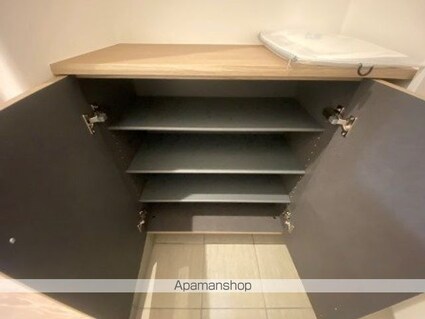 シャルムメゾンⅠ・Ⅱ[1R/33.53m2]の内装2