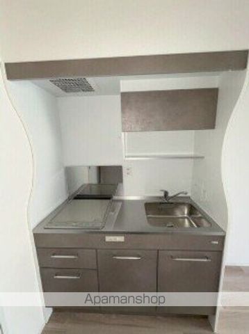 コンフォリア・リヴ淡路町一丁目の内装写真