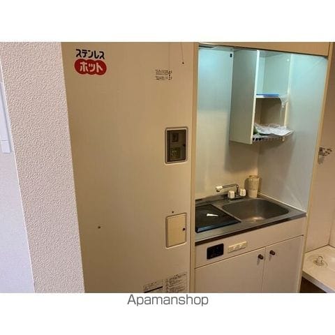 メゾン尾頭橋の内装写真