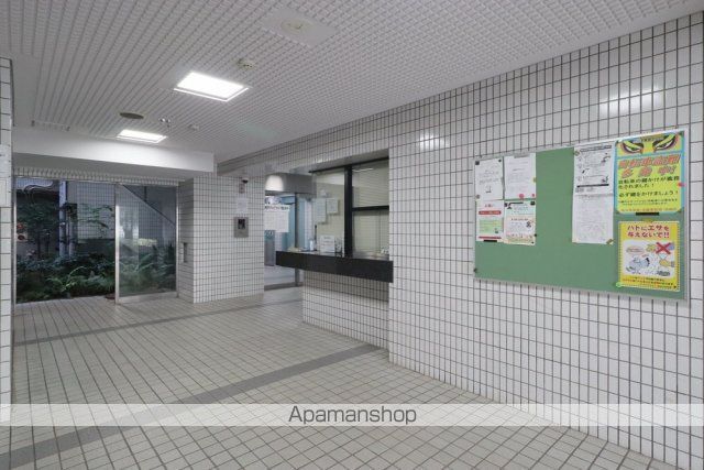 シティハイツ新小岩の玄関写真