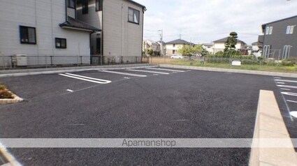 Ｂｅａｎｓ[2LDK/65.93m2]の駐車場