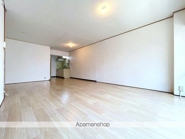 オーク菊名マンションの内装写真
