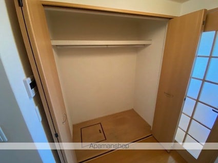センチュリーワン[1R/32.66m2]の収納
