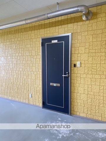 ジュランディイズミの玄関写真