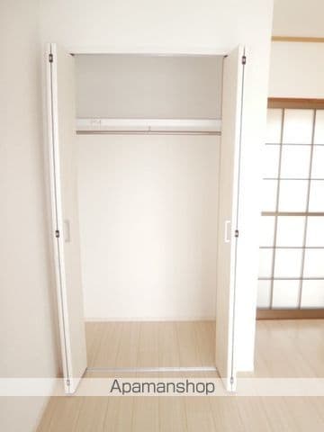 シャトル西春日 A棟の内装写真