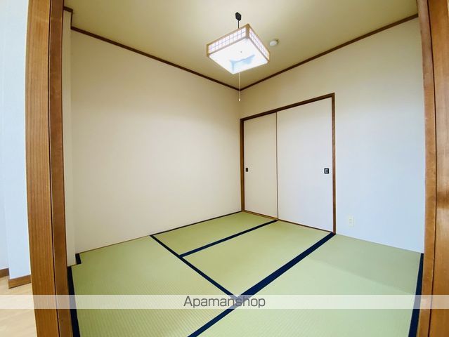 本町ハイツタイプIの内装写真