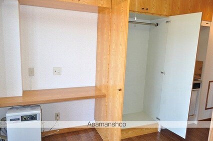 ビュー諏訪湖の森[1R/12.6m2]の収納