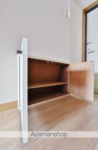メゾン南昭和の内装写真