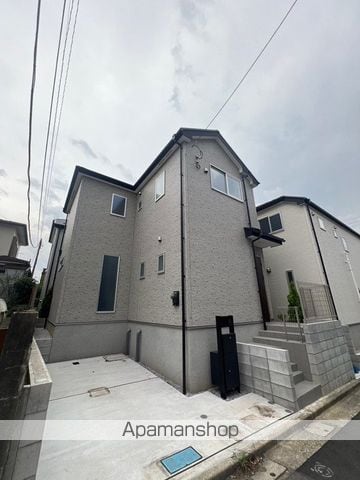 練馬区 2階建 築4年の外観写真