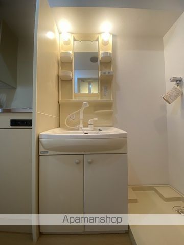 SERENITE−04の内装写真