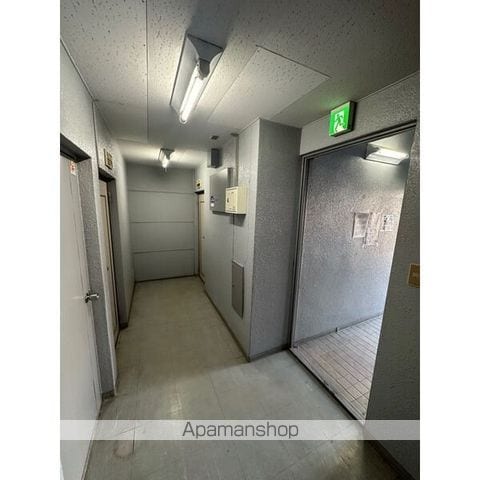 ハイツアトリエの玄関写真