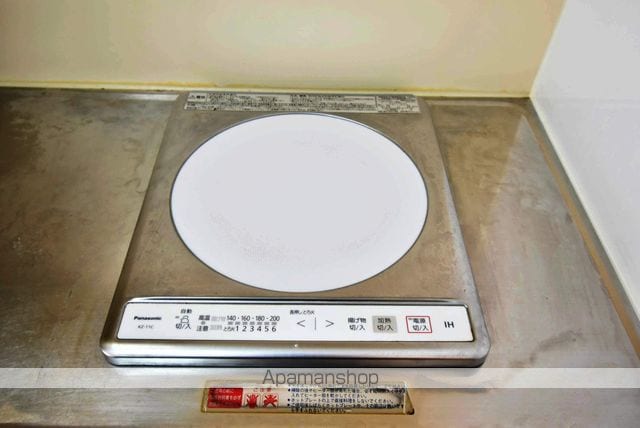 アークトレード朝倉街道の内装写真