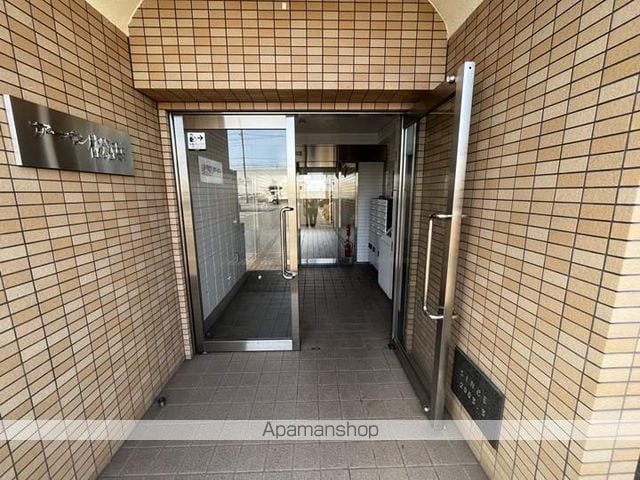 アーバン松浜の玄関写真